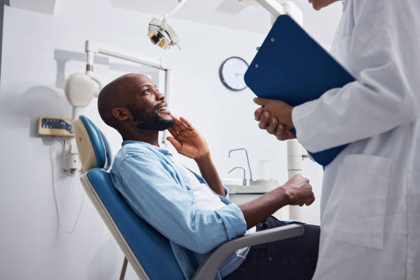 Best Emergency Dental Care for Broken or Chipped Teeth in Frontenac, MO