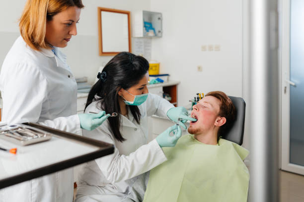 Best Weekend Emergency Dentist in Frontenac, MO